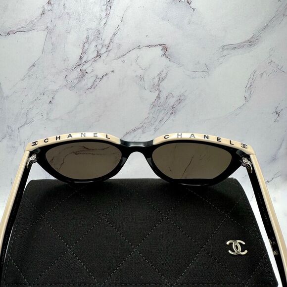 New CHANEL Sunglasses - Picture 6 of 16